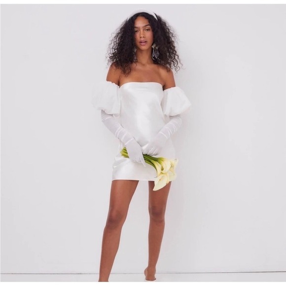 For Love And Lemons Dresses & Skirts - For Love & Lemons Hazel Mini Dress‎ Detachable Sleeves Gloves White Small NWT